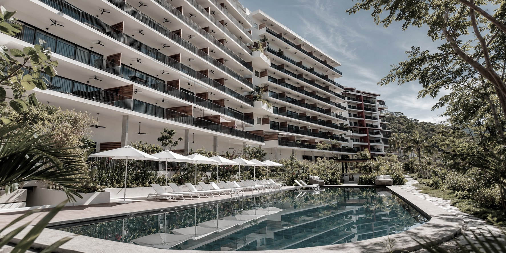 Fachada, Oasis Puerto Vallarta